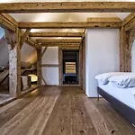 Otel Schloss Weinstein