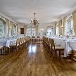 Hotel Schloss Weinstein Marbach St Gallen