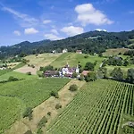 Schloss Weinstein Hotel *