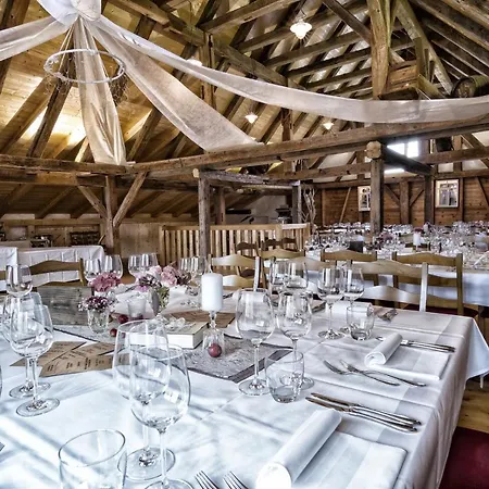 Hotel Schloss Weinstein *