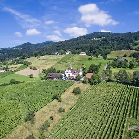 Schloss Weinstein Otel *