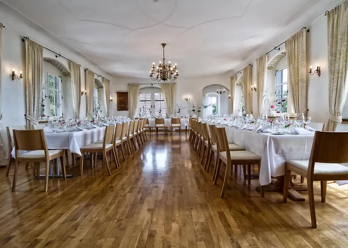 Hotell Schloss Weinstein Marbach St Gallen